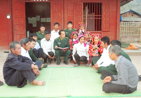 Tăng cường đưa thông tin về sơ sở để góp phần bảo vệ biên giới (28/11/2017)